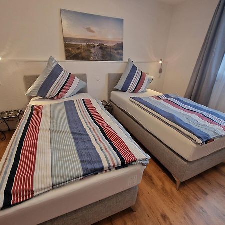 Fewofaubelcentro 42 & 54 & 62 M2 أوبيرهاوزين الغرفة الصورة