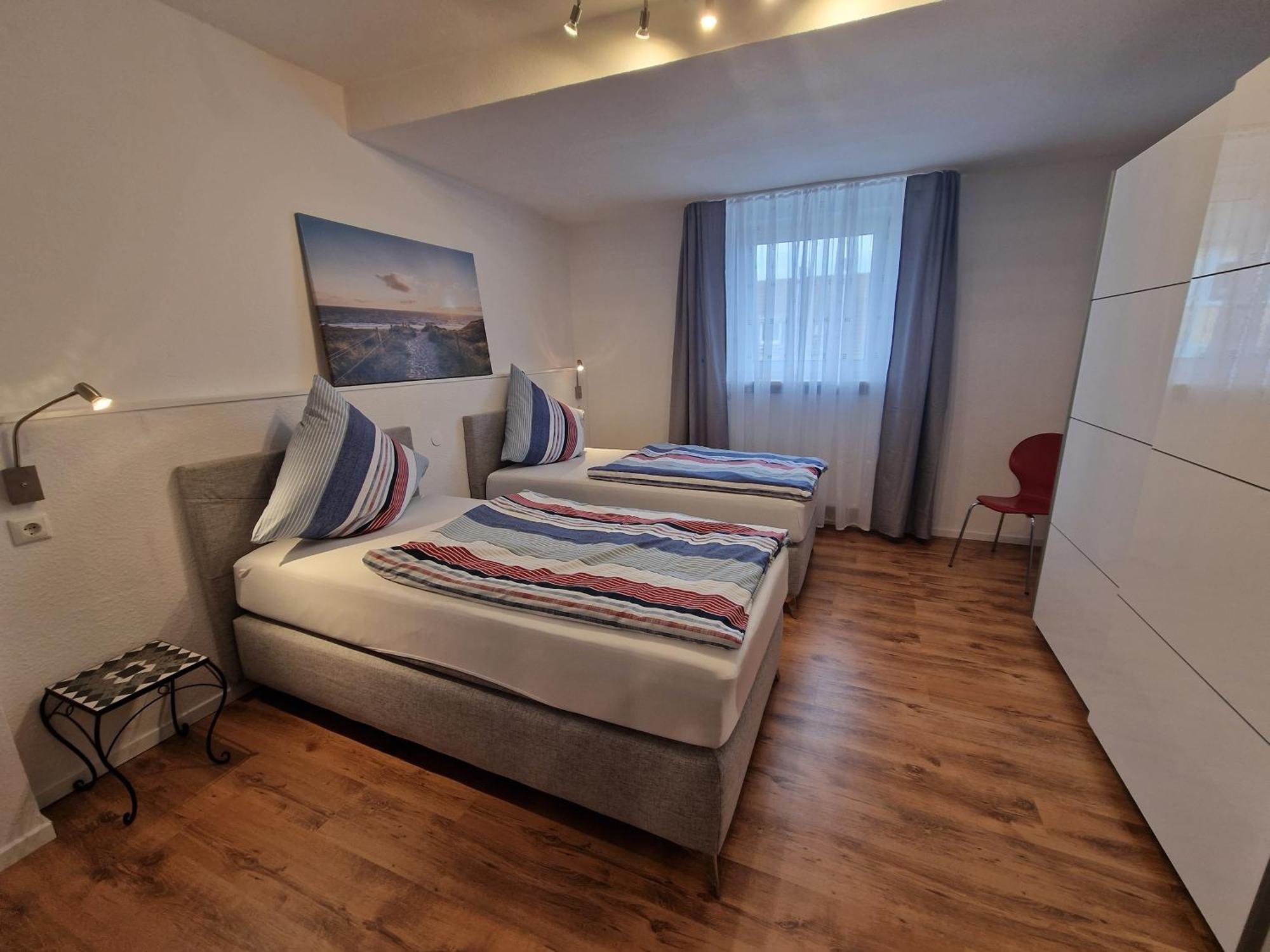Fewofaubelcentro 42 & 54 & 62 M2 أوبيرهاوزين الغرفة الصورة